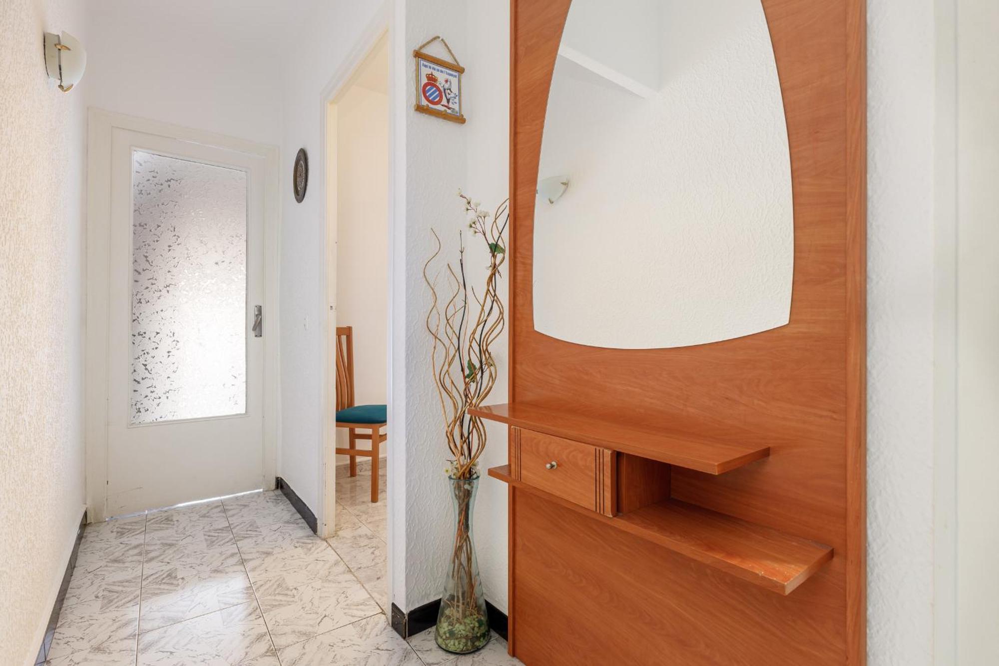 Besos - Bright Apartment Close To Congress & Port Sant Adria de Besos Eksteriør bilde