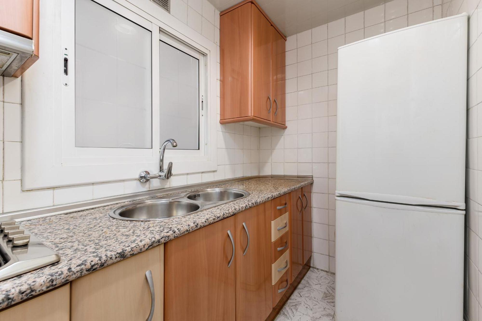 Besos - Bright Apartment Close To Congress & Port Sant Adria de Besos Eksteriør bilde