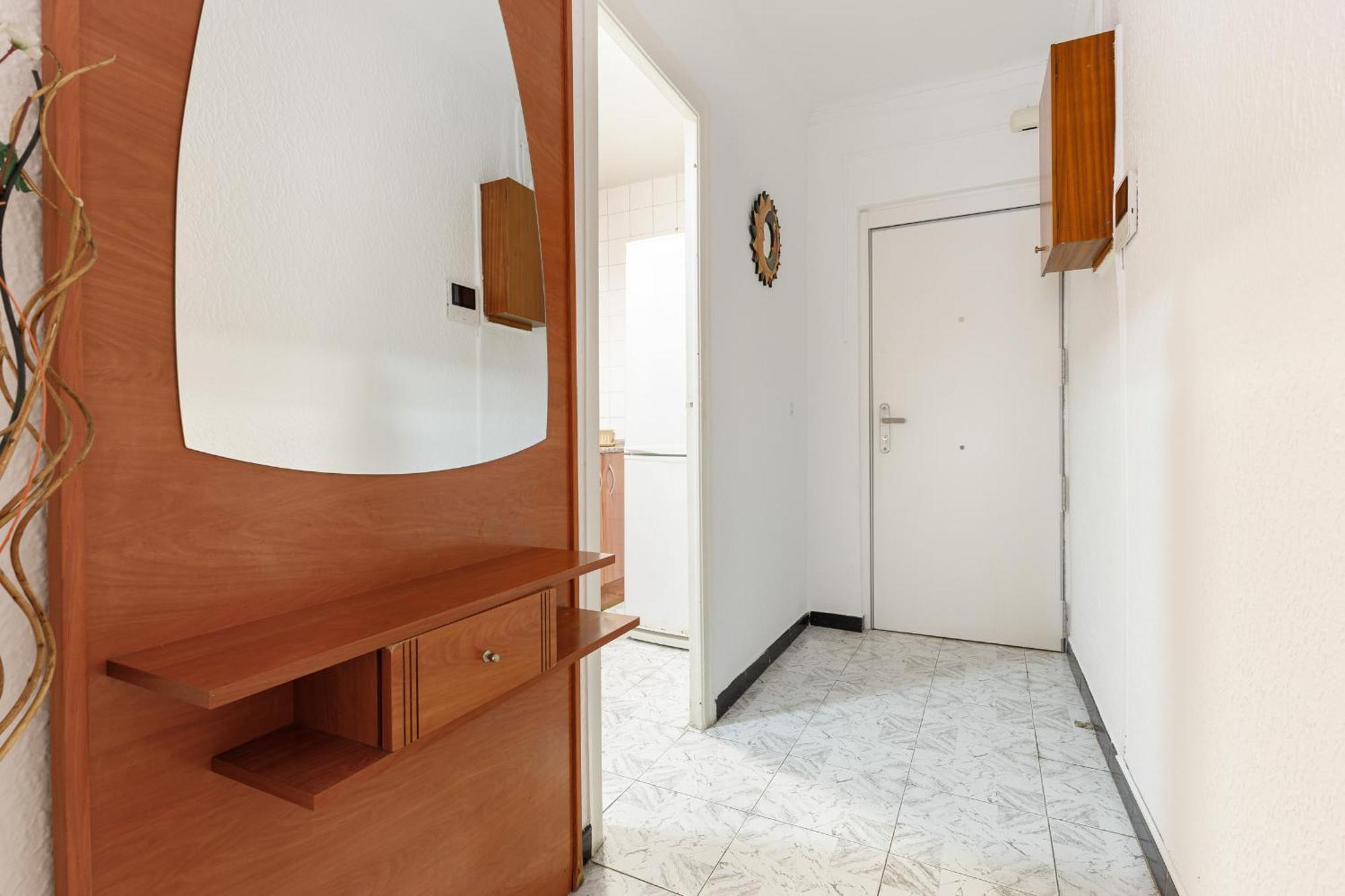 Besos - Bright Apartment Close To Congress & Port Sant Adria de Besos Eksteriør bilde