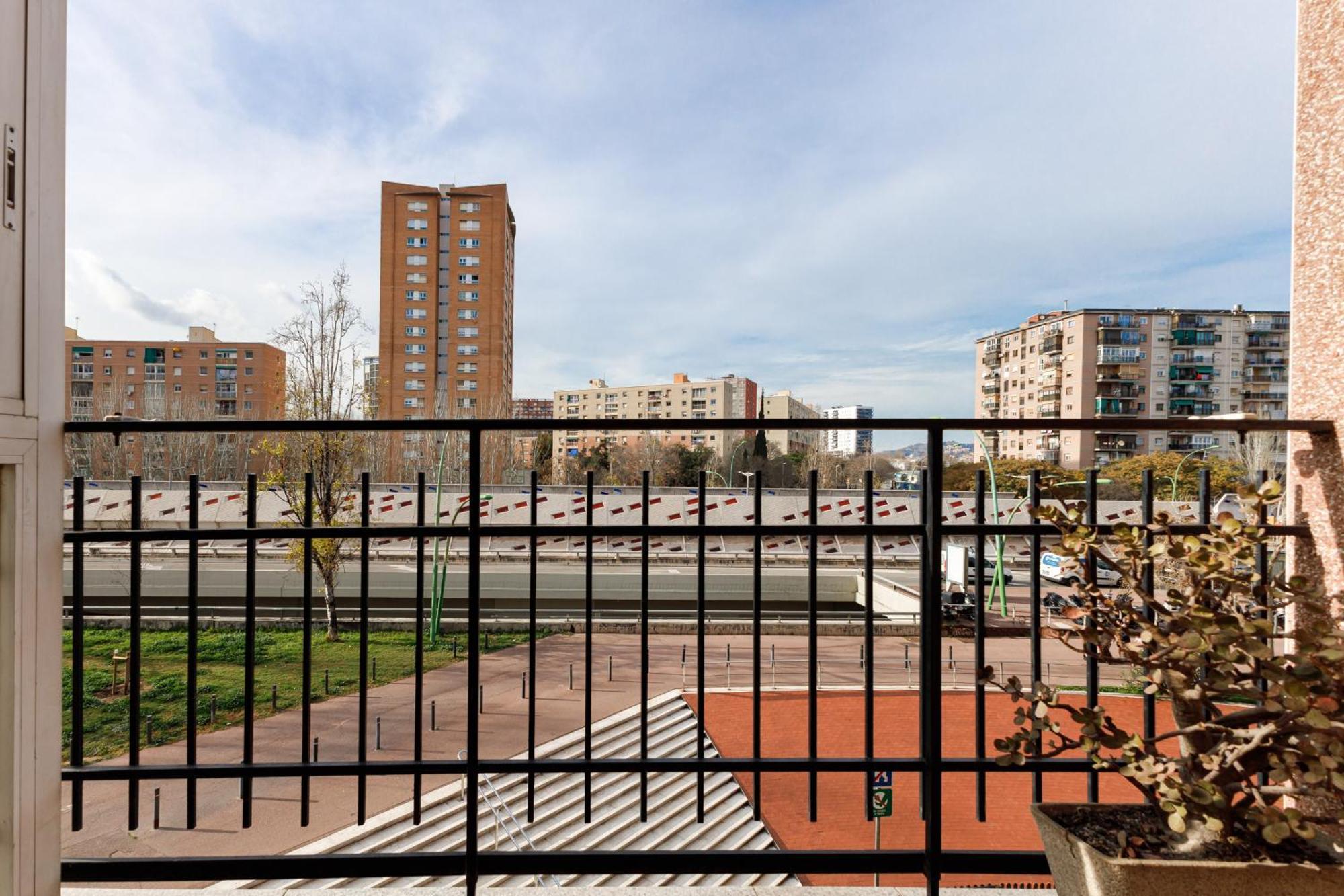 Besos - Bright Apartment Close To Congress & Port Sant Adria de Besos Eksteriør bilde