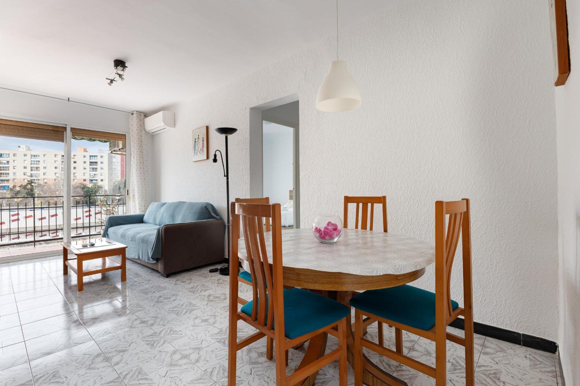 Besos - Bright Apartment Close To Congress & Port Sant Adria de Besos Eksteriør bilde